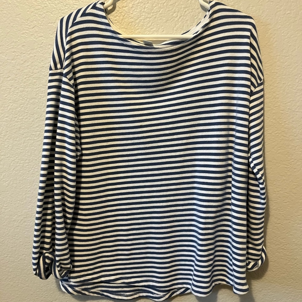Long sleeve striped shirt
